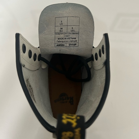 Booties - Picture 2 of 4